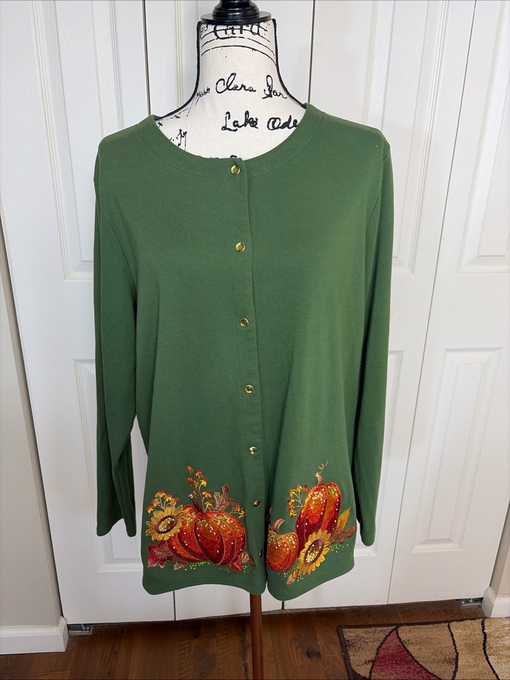 Quacker Factory XL Green Pumpkin Harvest Snap Cardigan Embellished Fall Top